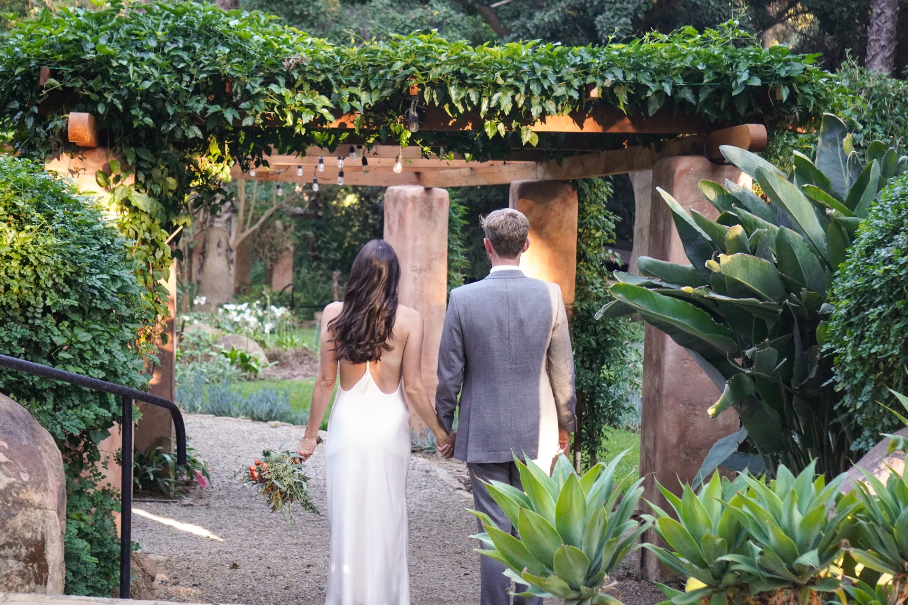 Ojai wedding moment